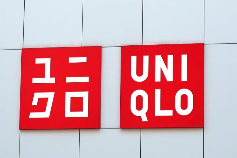 Cách mua hàng Uniqlo online từ Nhật nhanh chóng ship tận nơi